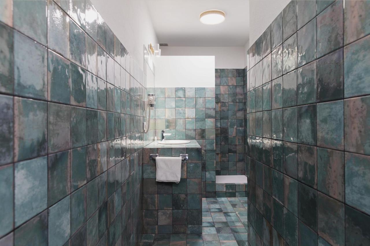 Coq Hotel Cogolin Zewnętrze zdjęcie