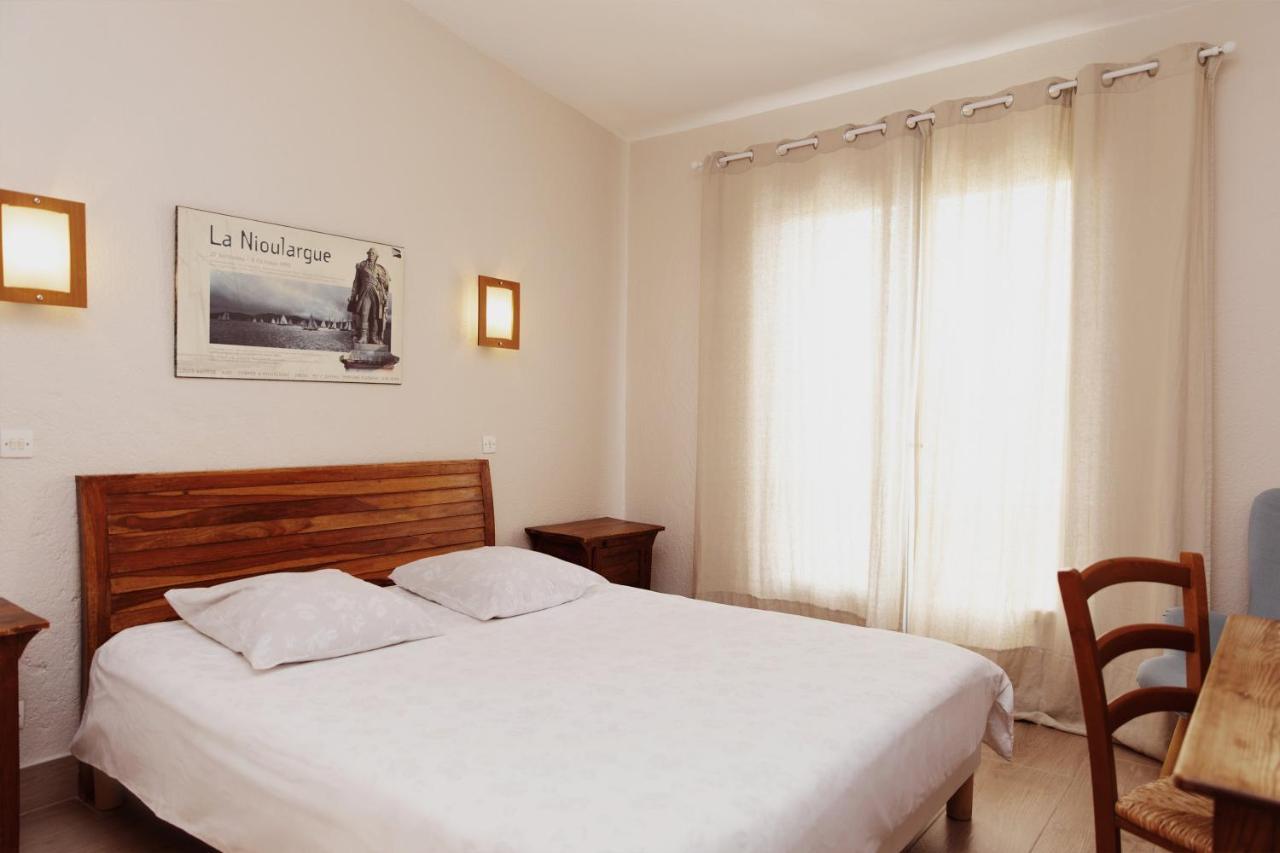 Coq Hotel Cogolin Zewnętrze zdjęcie