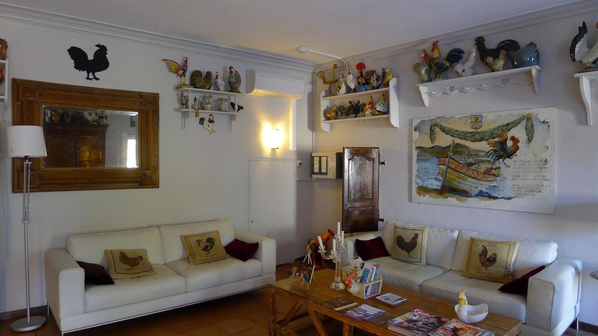 Coq Hotel Cogolin Zewnętrze zdjęcie